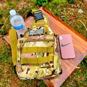 Bundle package iPhone XR case and bag.